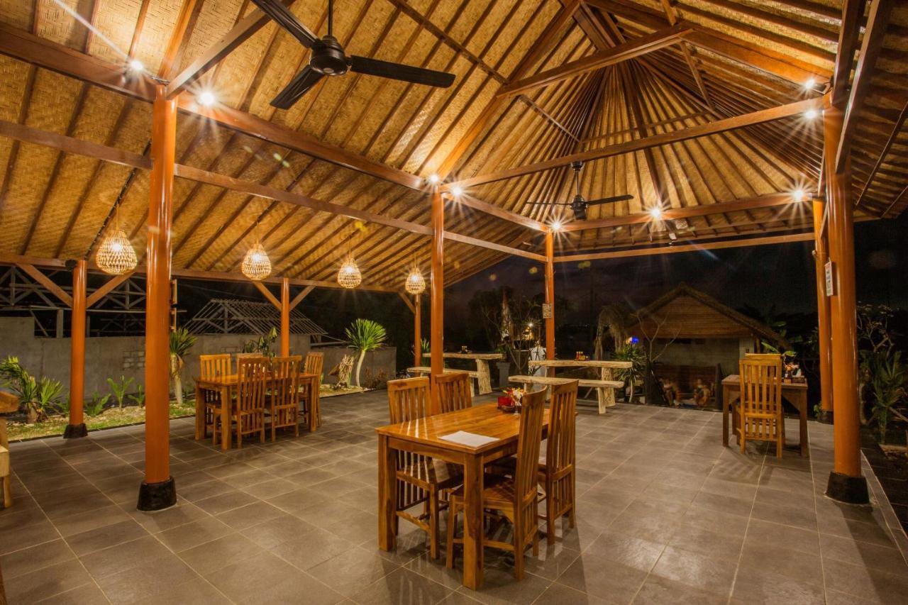 Отель D'Coin Lembongan Экстерьер фото
