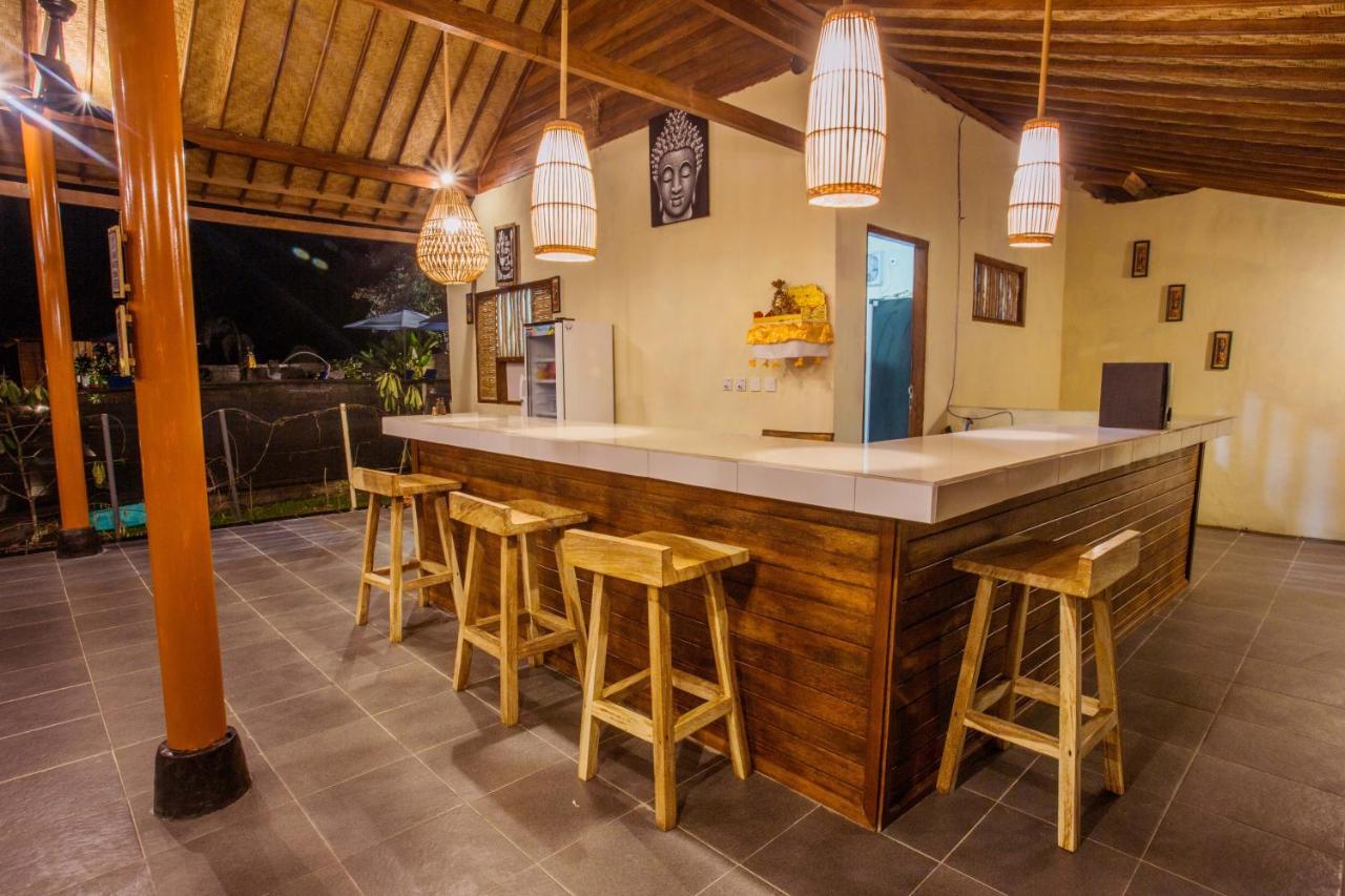 Отель D'Coin Lembongan Экстерьер фото