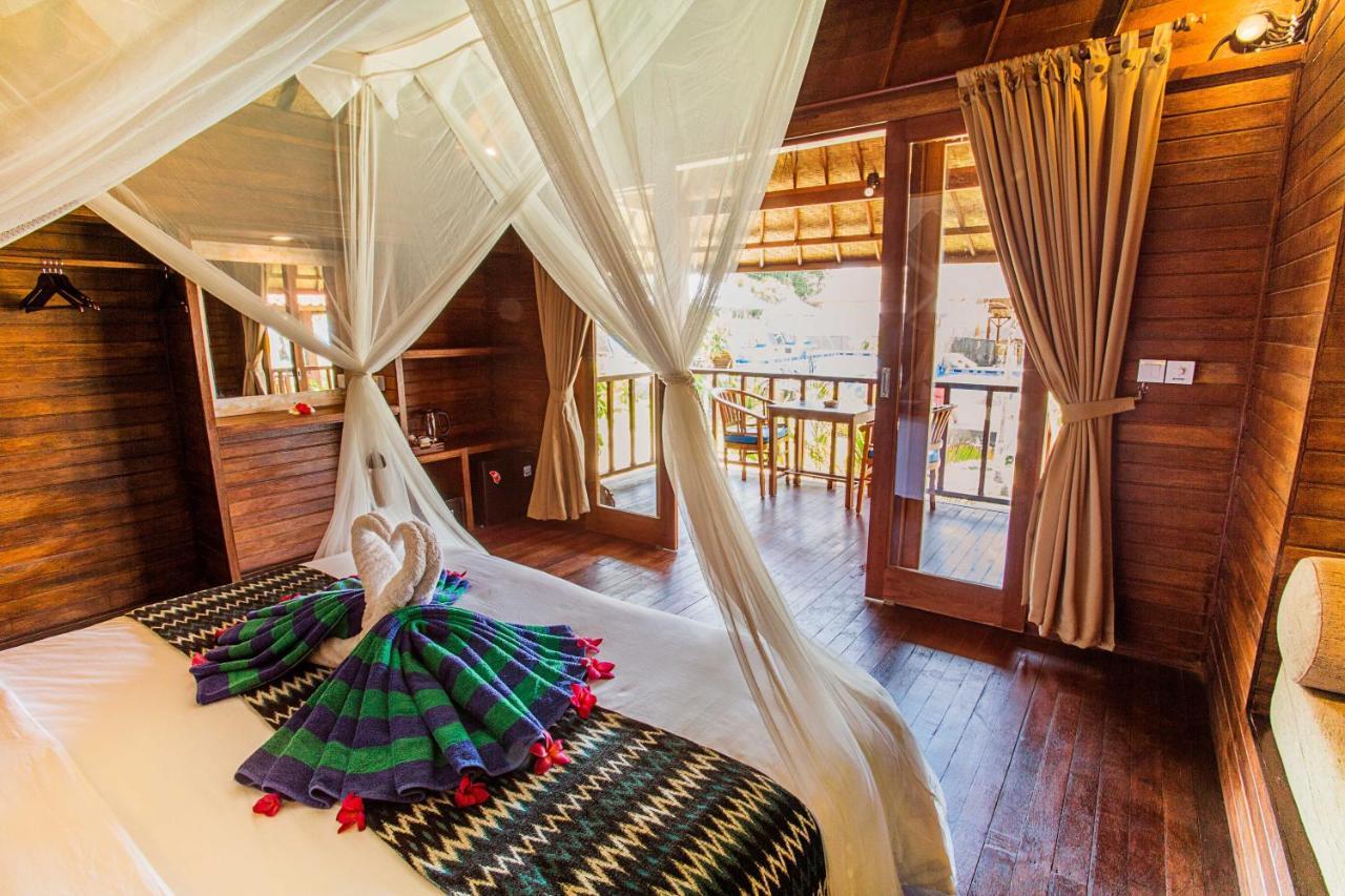 Отель D'Coin Lembongan Экстерьер фото