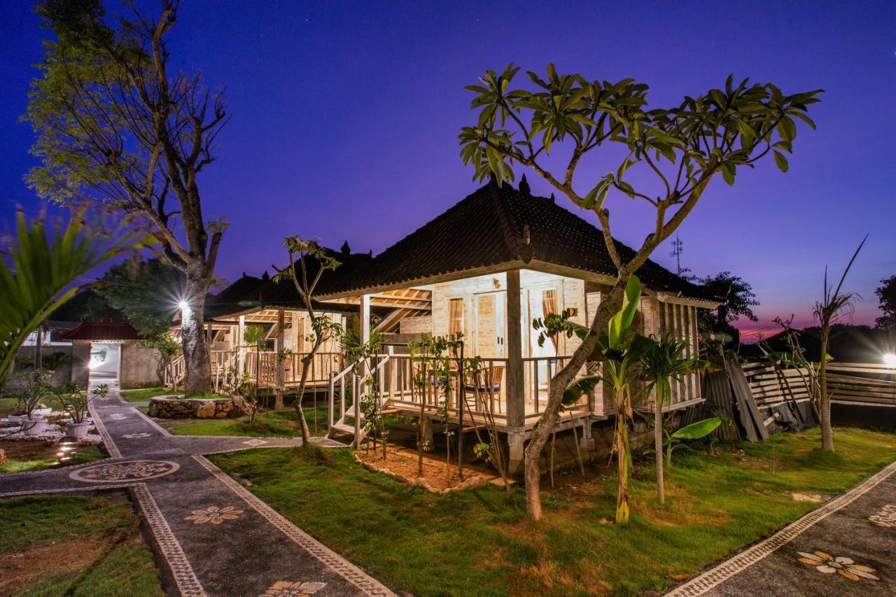 Отель D'Coin Lembongan Экстерьер фото
