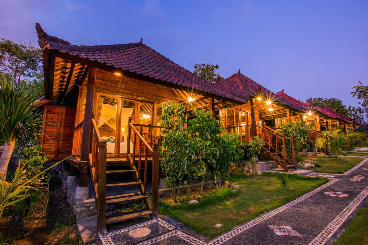 Отель D'Coin Lembongan Экстерьер фото