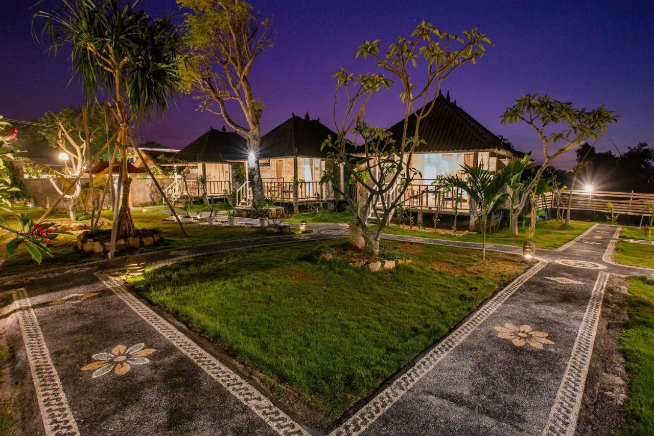 Отель D'Coin Lembongan Экстерьер фото