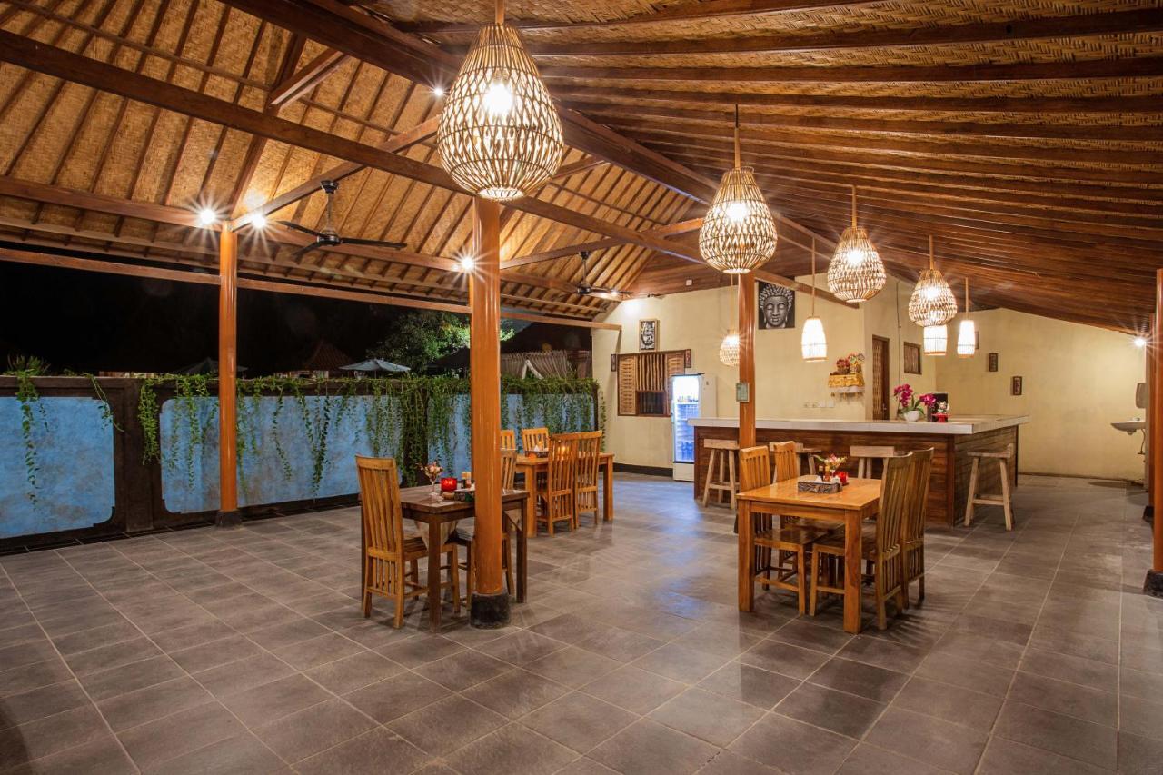 Отель D'Coin Lembongan Экстерьер фото