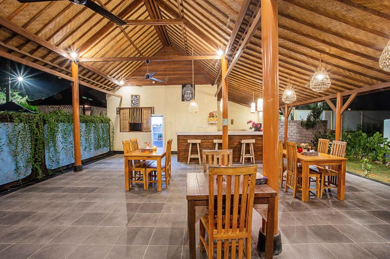 Отель D'Coin Lembongan Экстерьер фото