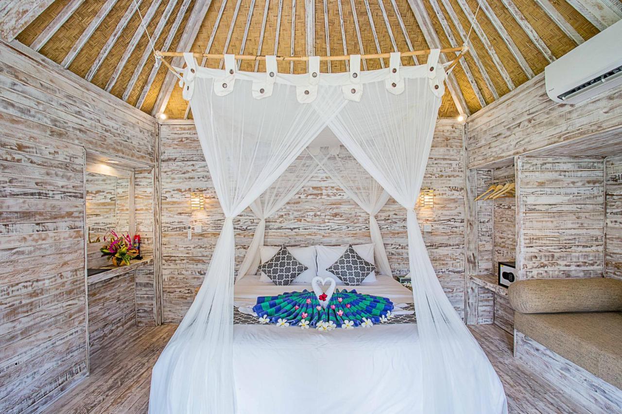 Отель D'Coin Lembongan Экстерьер фото