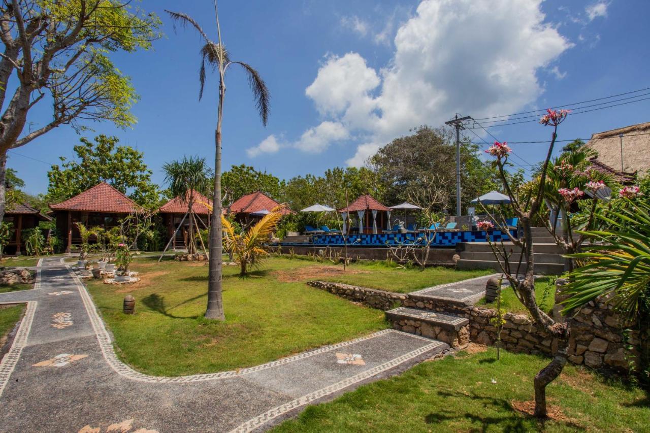 Отель D'Coin Lembongan Экстерьер фото