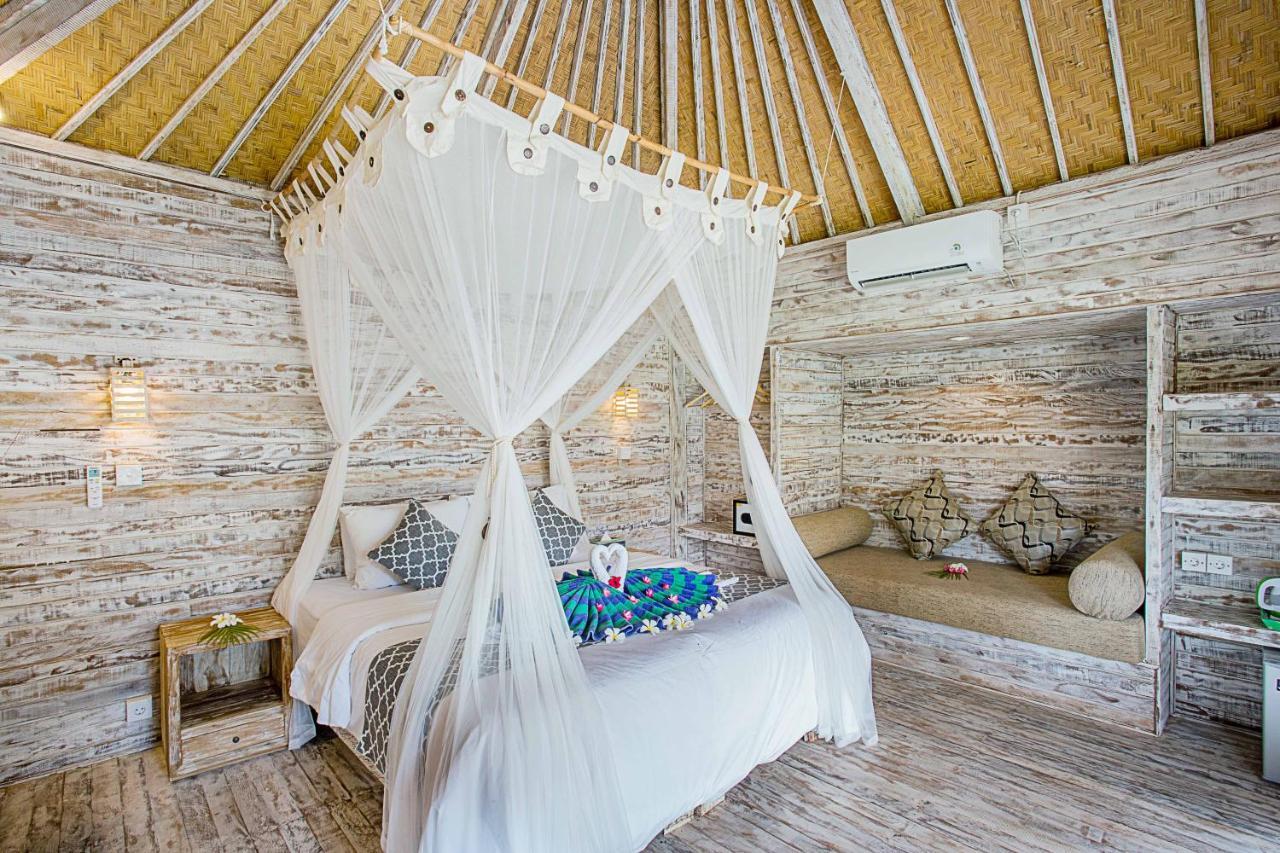 Отель D'Coin Lembongan Экстерьер фото