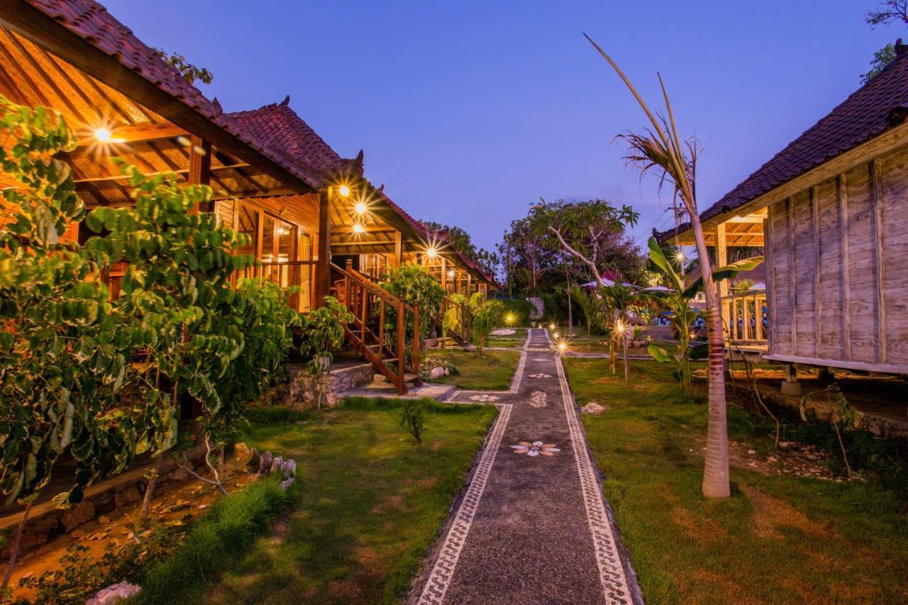 Отель D'Coin Lembongan Экстерьер фото