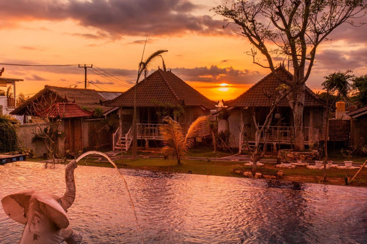 Отель D'Coin Lembongan Экстерьер фото