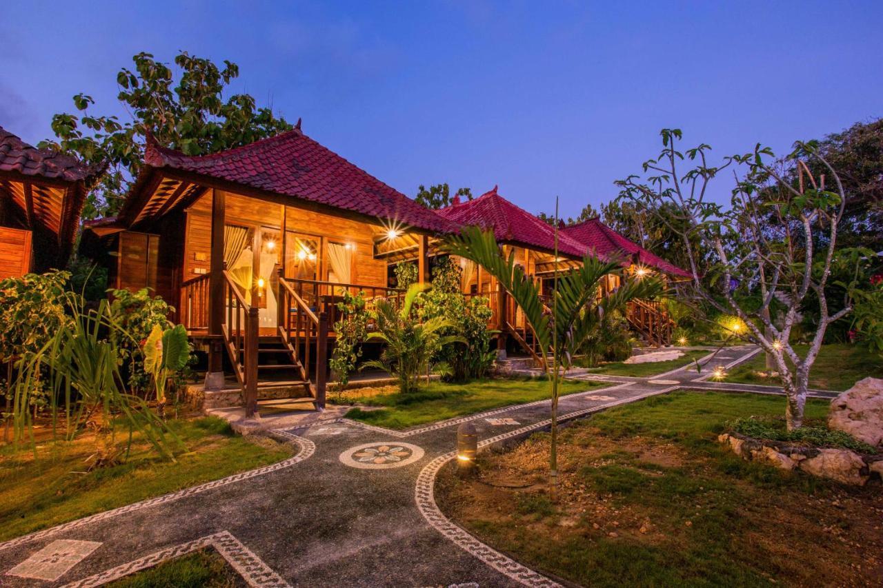 Отель D'Coin Lembongan Экстерьер фото
